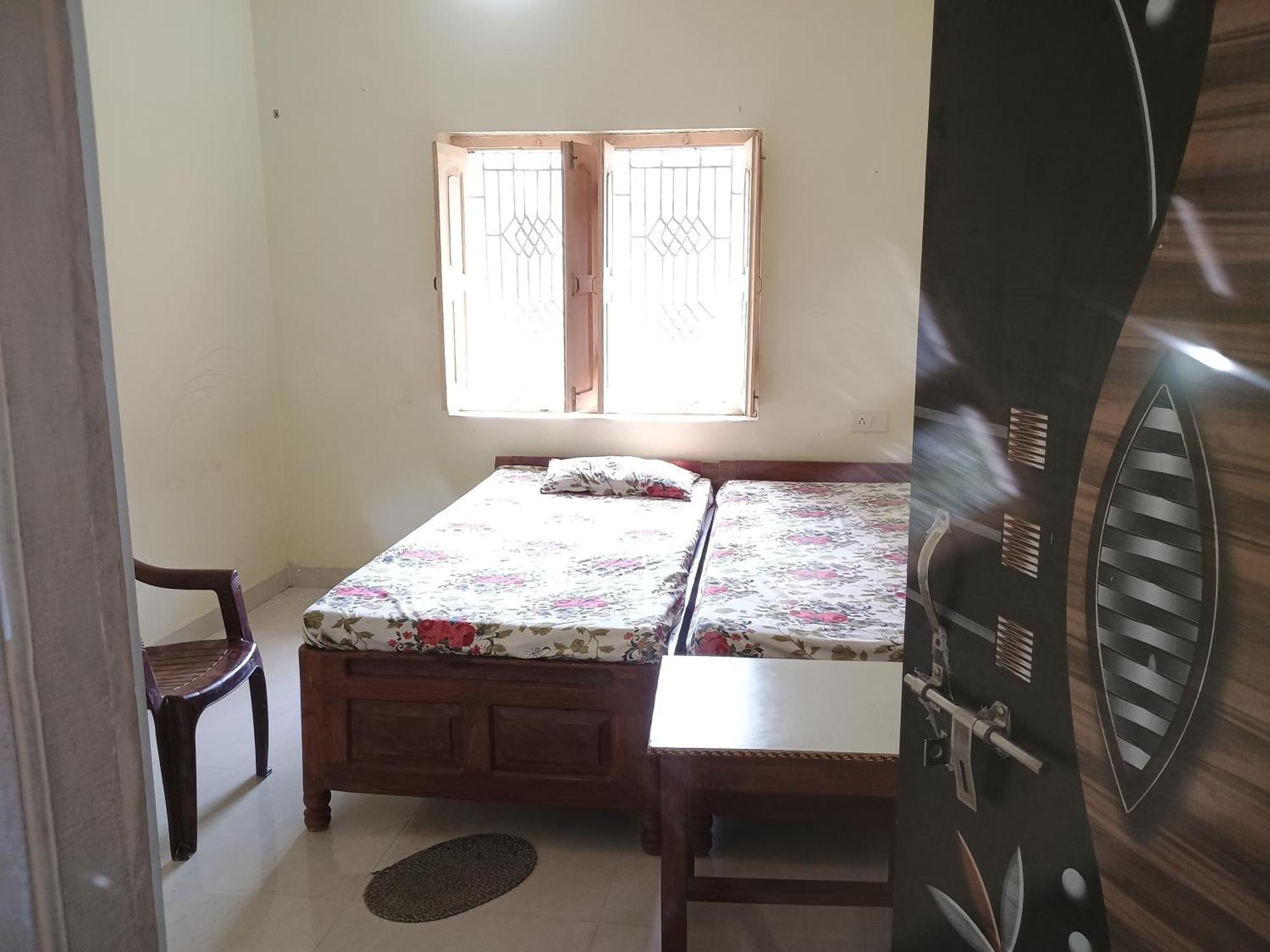 Budha Ashram Guest House Bodh Gaya Esterno foto